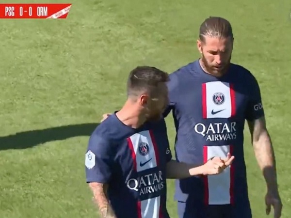 Bóng đá Pháp 16/7: Messi tặng cơ hội ghi bàn cho Ramos