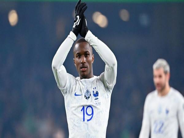 Tin chuyển nhượng trưa 12/5: PSG âm mưu “cướp” hàng Arsenal