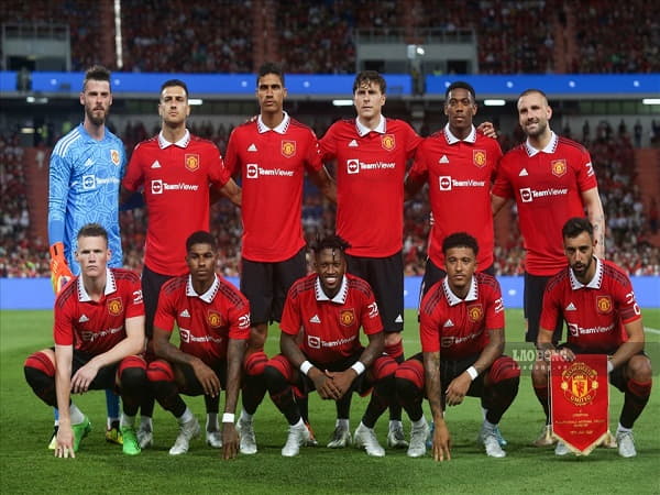 Mu là 1 đội bóng nổi tiếng sử dụng đội hình 4-4-2