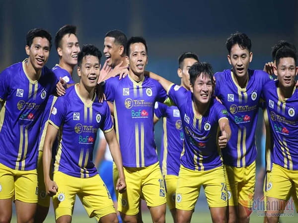 Câu lạc bộ nổi tiếng nhất Việt Nam: Đội bóng nào được yêu thích