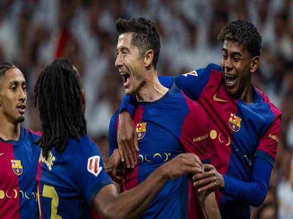 Những trận lội ngược dòng đáng nhớ nhất của CLB Barcelona