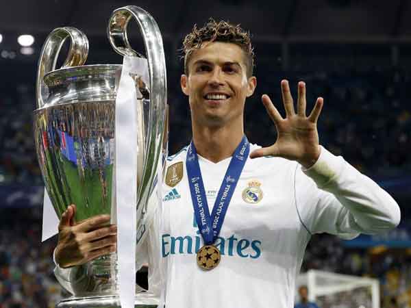 Huyền thoại Ronaldo vô địch C1 mấy lần trong sự nghiệp?