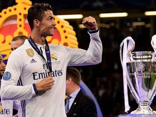 Ronaldo là một huyền thoại trong lịch sử Champions League