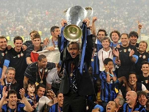 Mourinho là một huấn luyện viên nổi tiếng với khả năng tạo ra một đội bóng xuất sắc