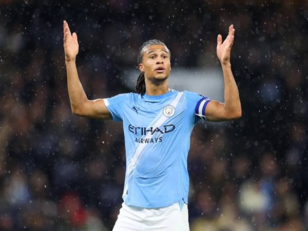 Disasi hay Ake – phương án từ Ngoại hạng Anh?